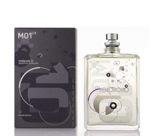 Купить духи (туалетную воду) M 01 Limited Edition (Escentric Molecules) 100ml унисекс. Продажа качественной парфюмерии. Отзывы о M 01 Limited Edition (Escentric Molecules) 100ml унисекс.